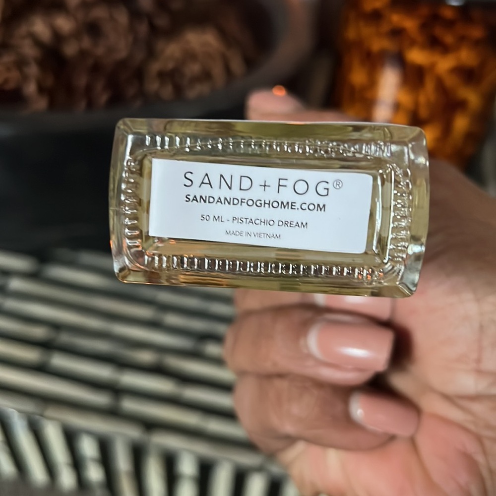 Sand and Fog Pistachio Dream - Picture 2 of 3